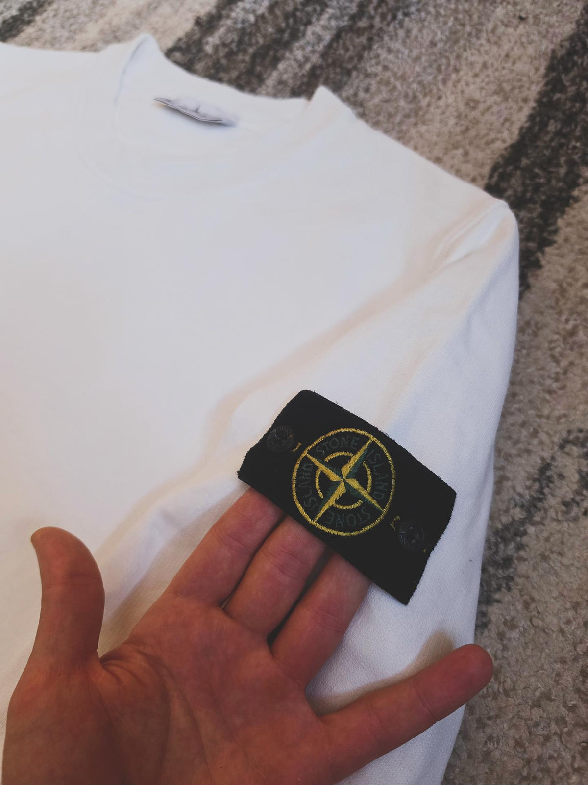 Stone Island Garment Dyed Crewneck Sweatshirt – 771563020 V0001 – White – L
