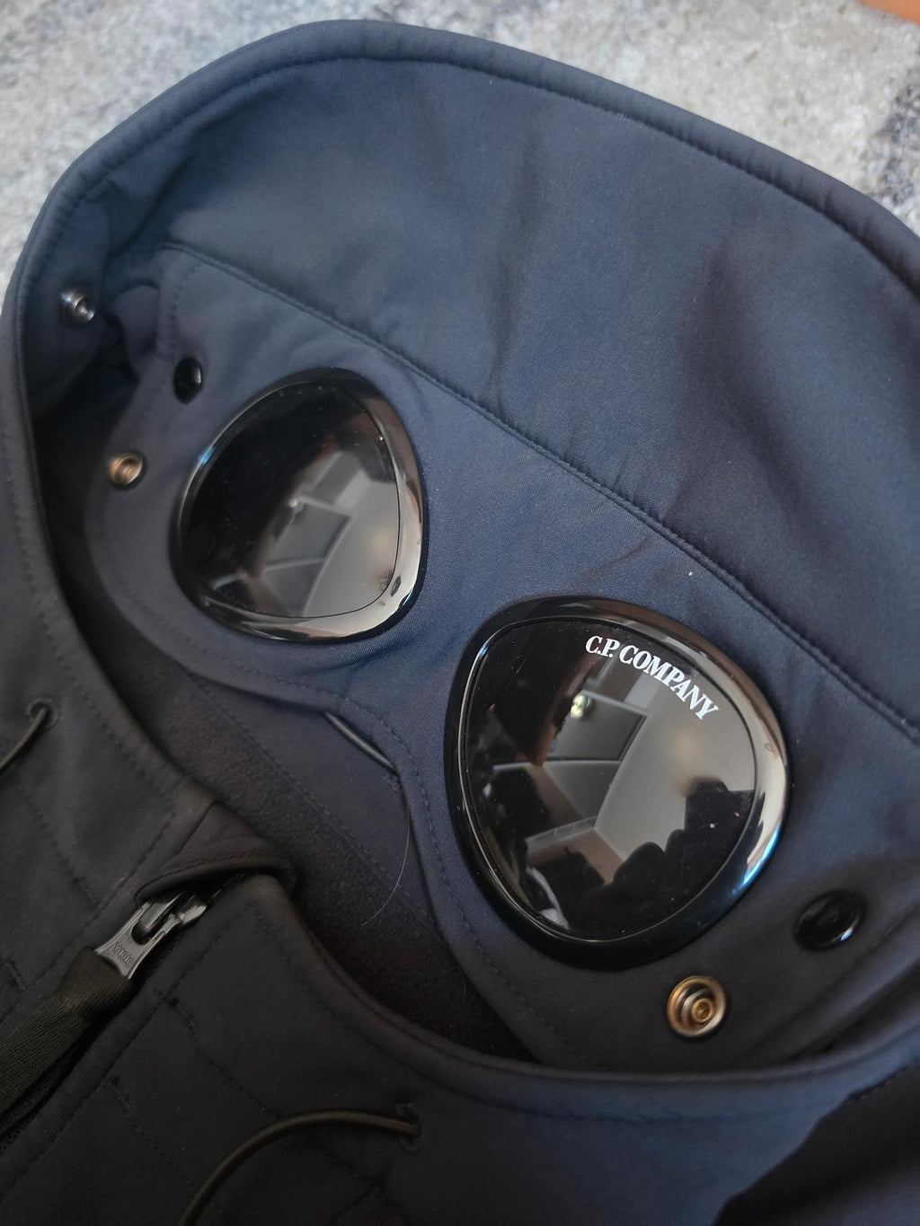 C.P. Company 17CMOW012A 006097A 999 Shell-R Goggle Jacket – Navy – M