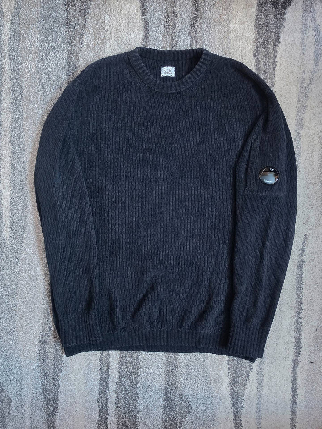 C.P. Company Cotton Chenille Crewneck Knit – 17CMKN086A 005558G – Navy – L
