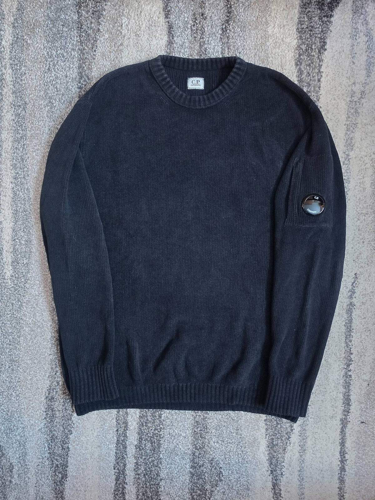 C.P. Company Cotton Chenille Crewneck Knit – 17CMKN086A 005558G – Navy – L