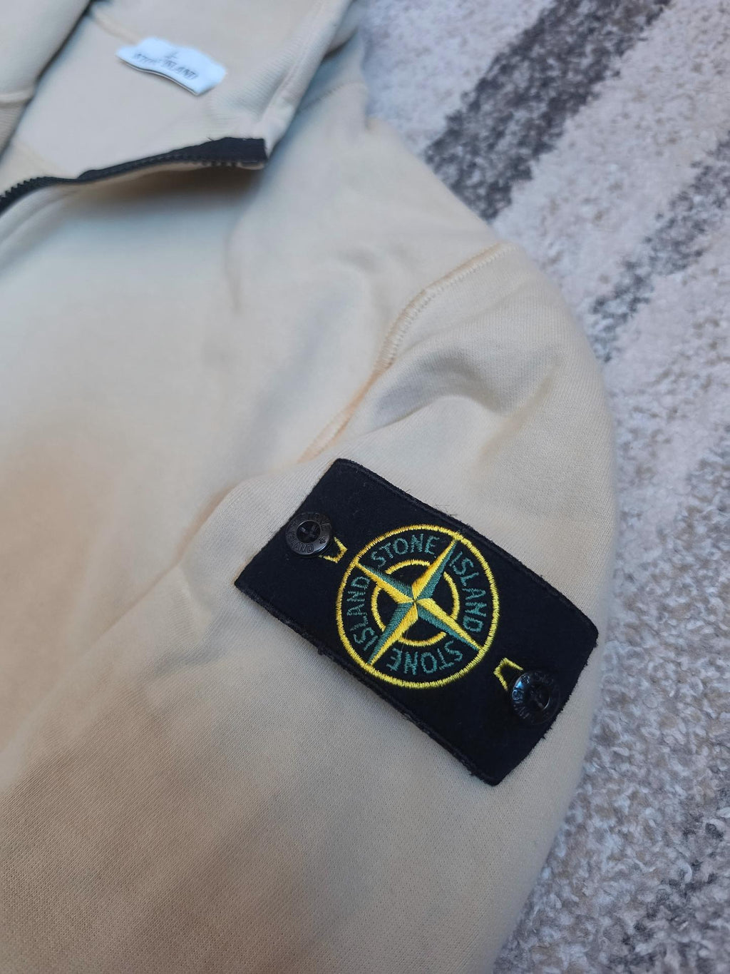 Stone Island Brushed Cotton Half Zip Sweatshirt – 751561920 V0091 – Natural Beige – M