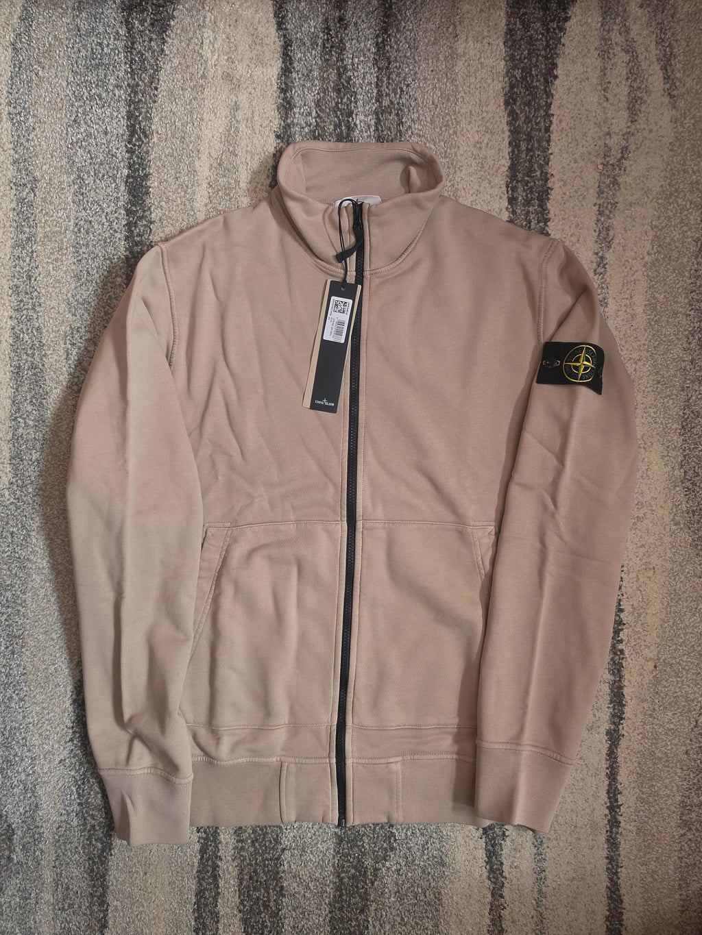 Stone Island Full Zip-Up – L1S156100063 S0051 V009A – Desert – XL