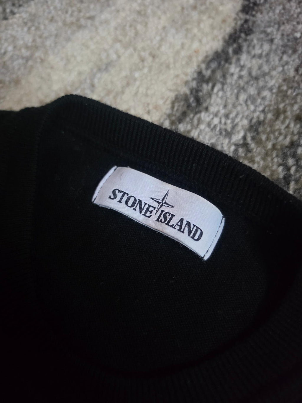 Stone Island Soft Cotton Crew Knit – 7015510B2 V0029 – Black – M