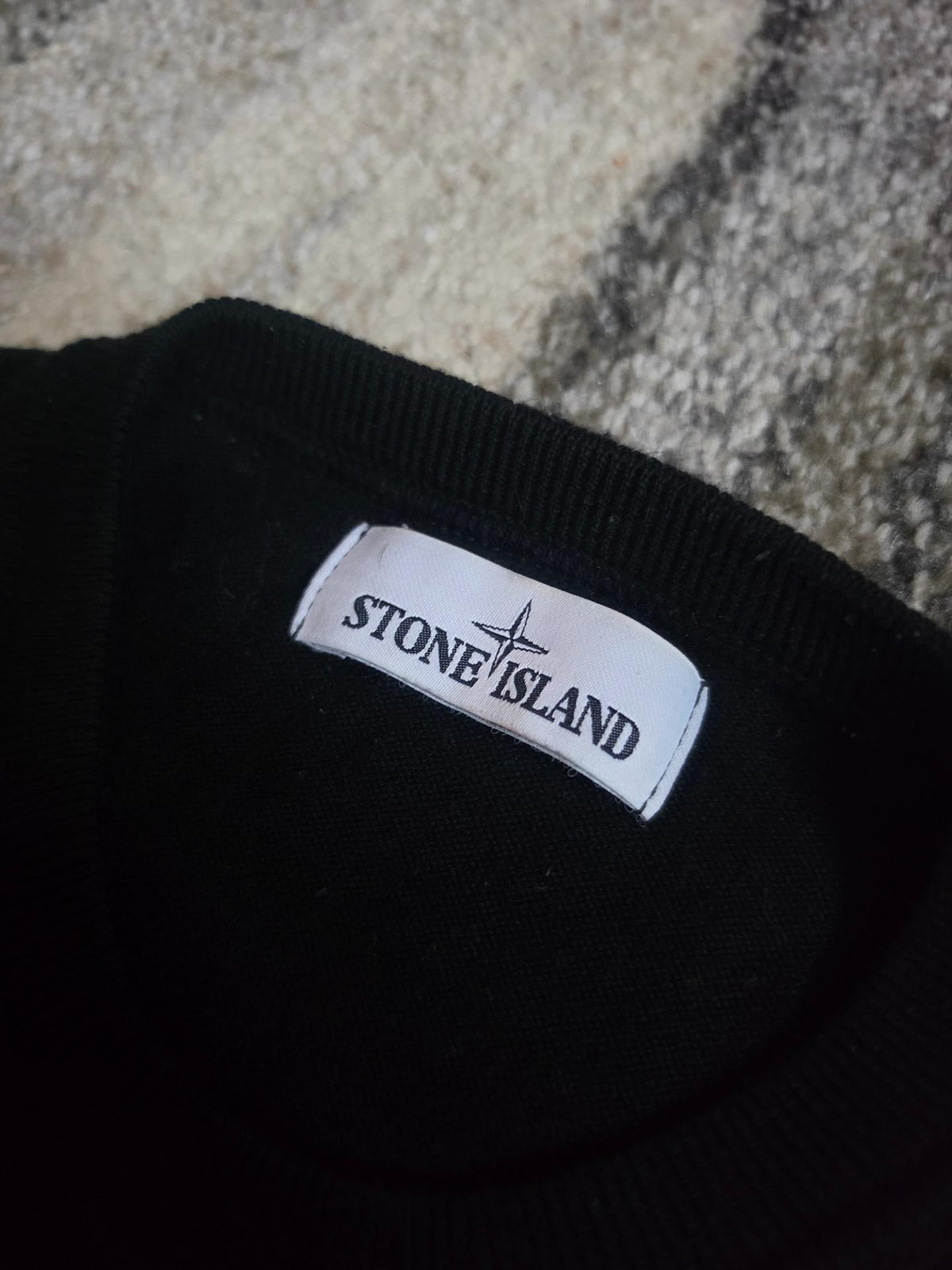 Stone Island Soft Cotton Crew Knit – 7015510B2 V0029 – Black – M