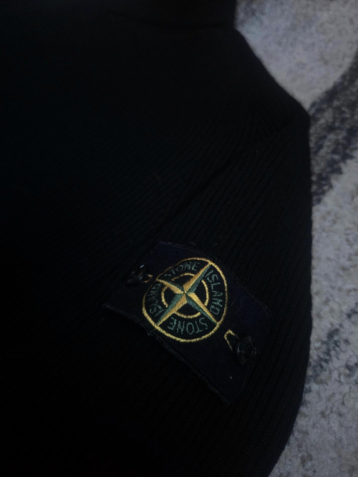 Stone Island Roll Neck Rib Knit 6915535C2 V0029 — XL