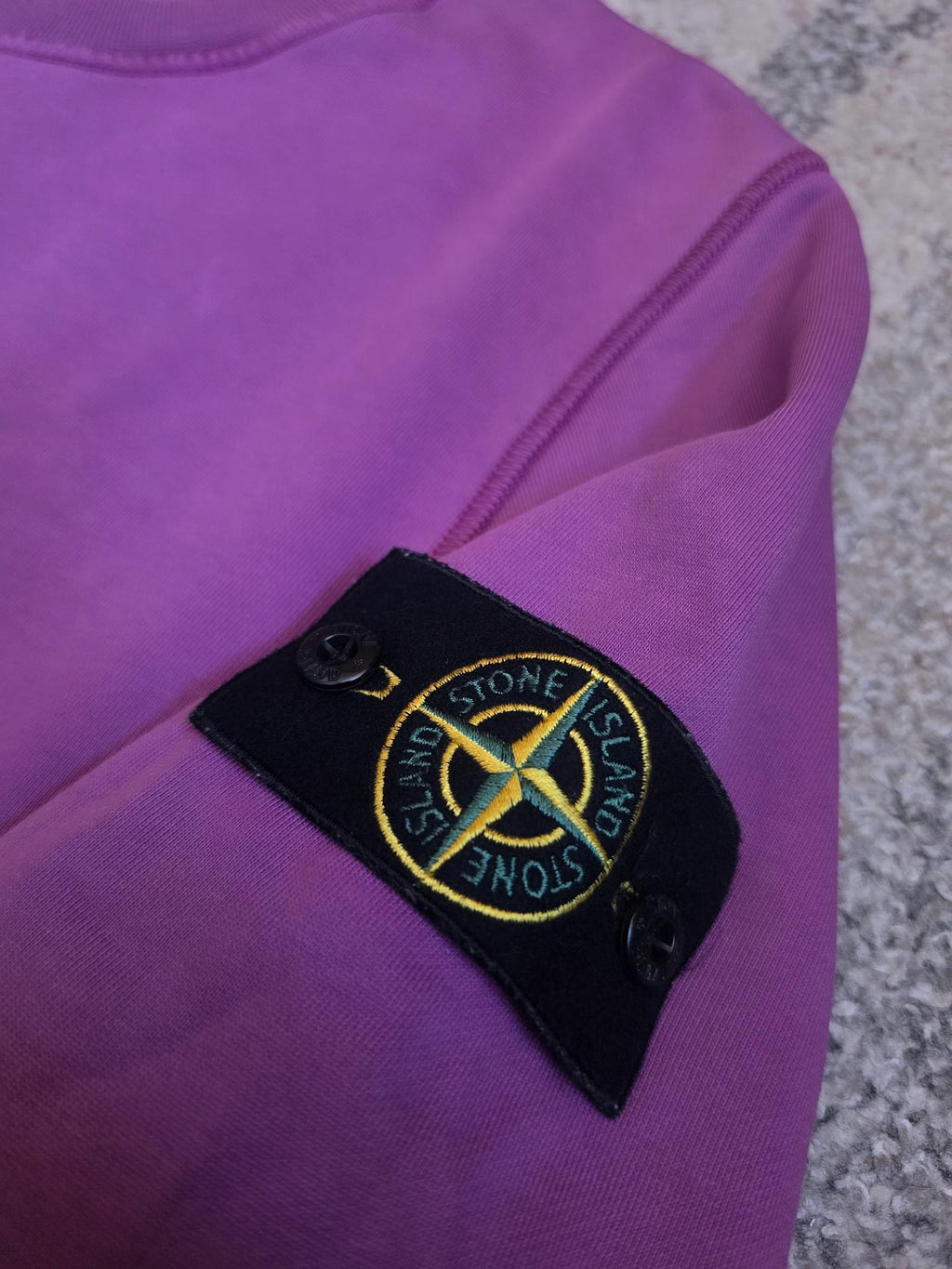 Stone Island Garment Dyed Crewneck Sweatshirt – 101563051 V0045 – Purple – M