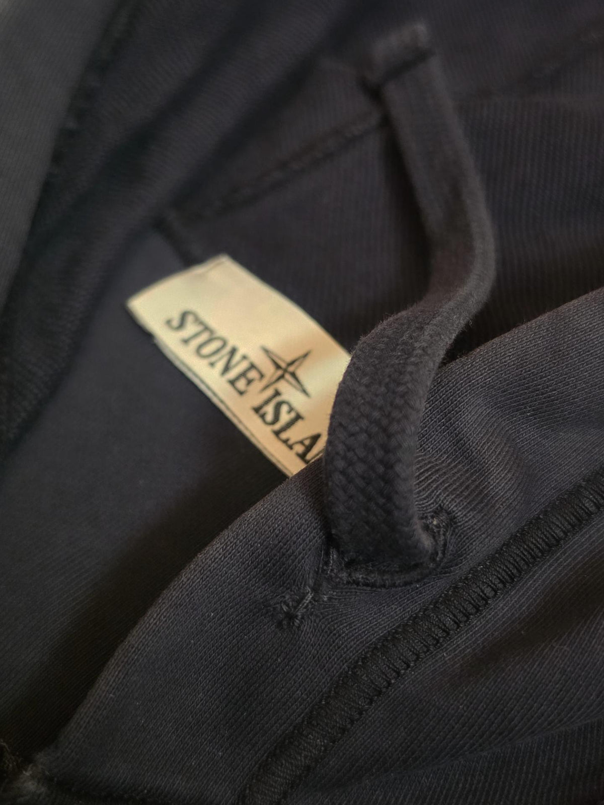 Stone Island Cotton Fleece Garment Dyed Zip Hoodie – 811564251 V0020 – Navy Blue – M