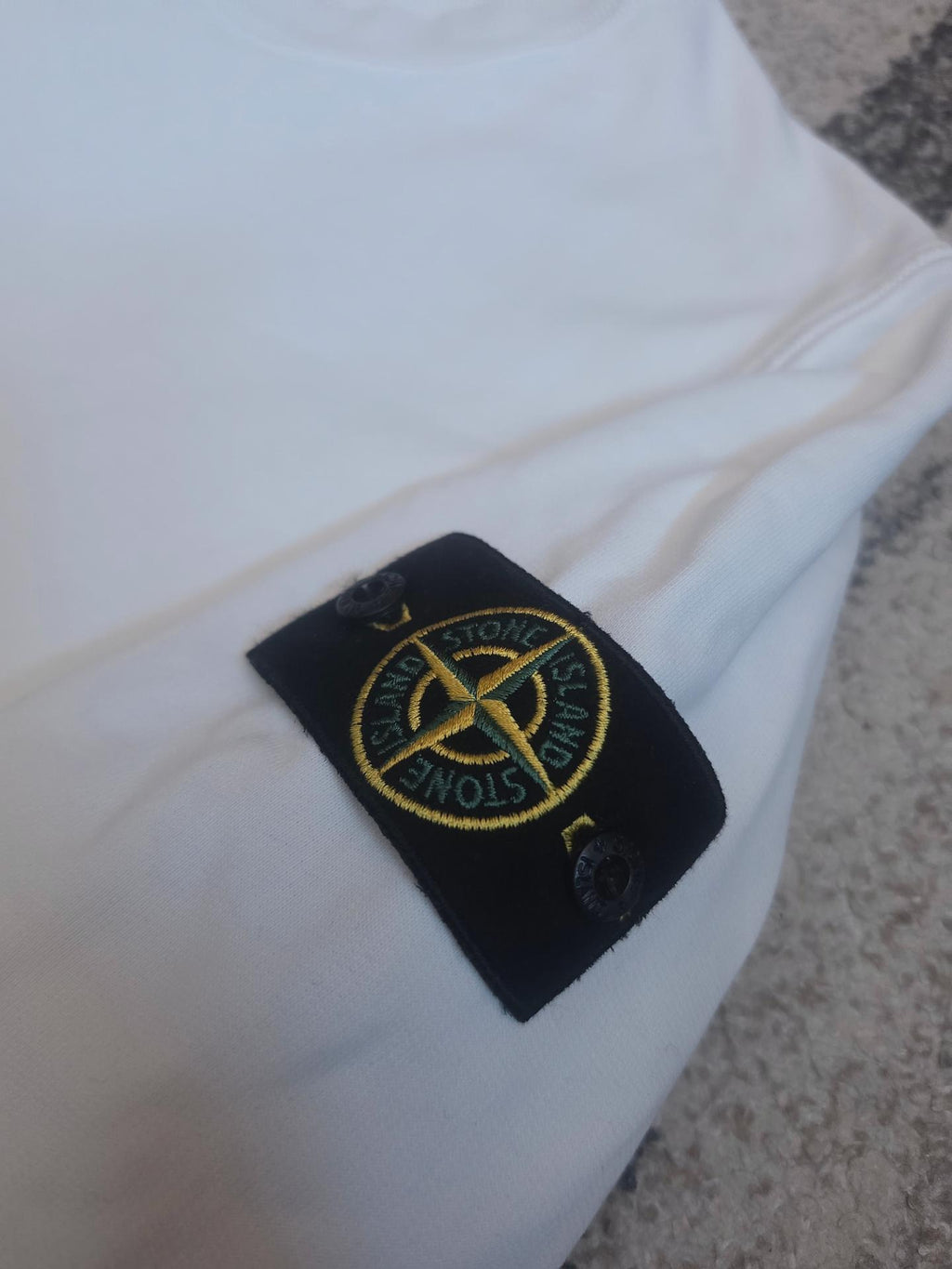 Stone Island Garment Dyed Crewneck – 731563020 V0001 – White – L