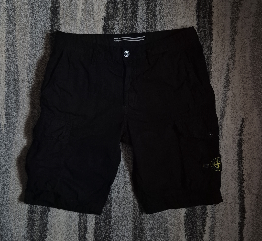 Stone Island Cargo Shorts Black W32